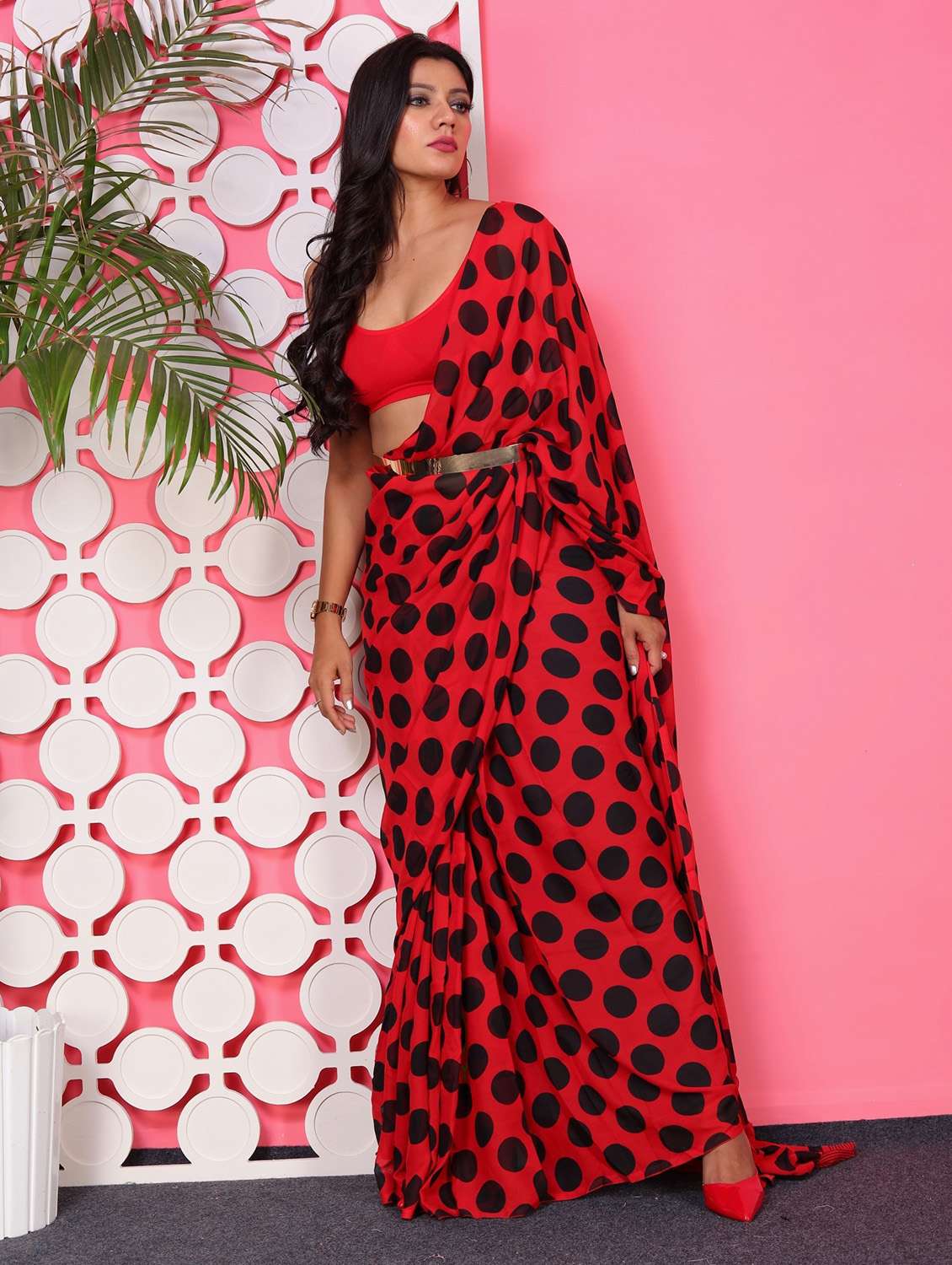 women red printed saree