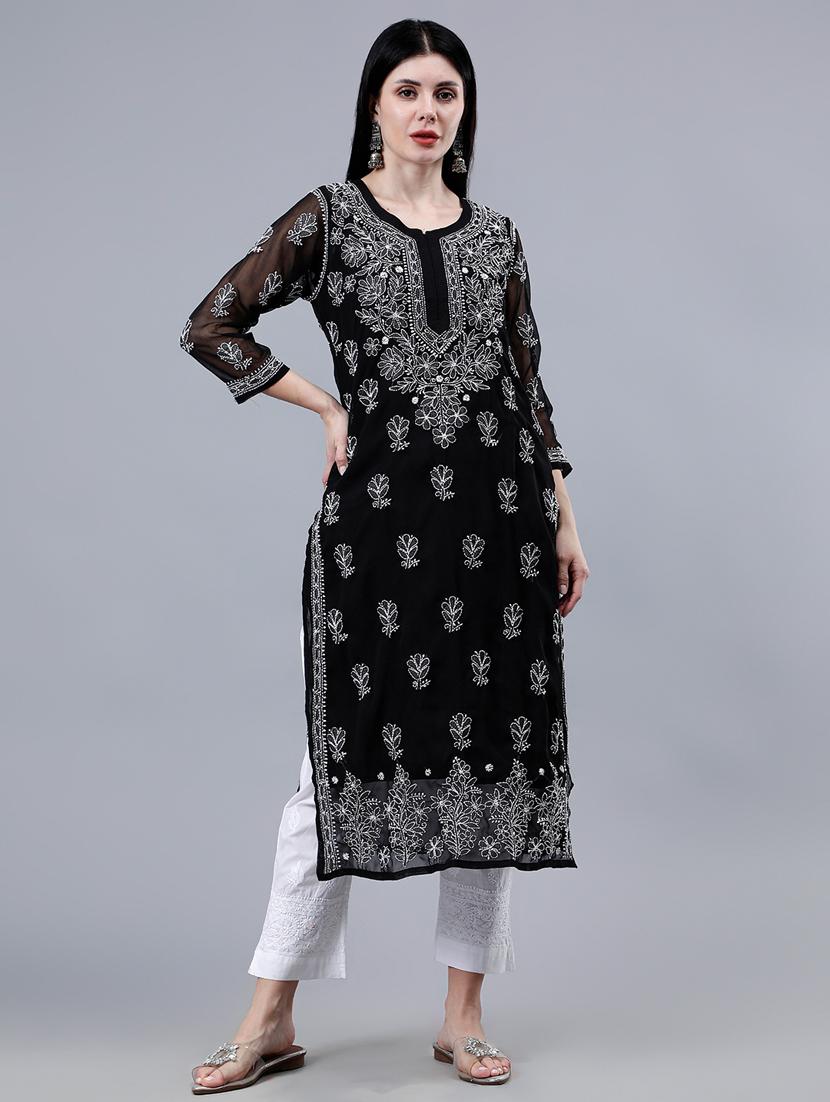women three quarter sleeve chikankari work kurta - 21450795 - Zoom Image - 0