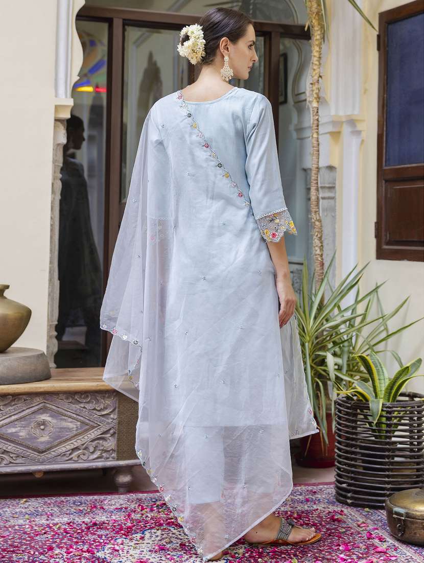 women three quarter sleeve kurta pant with dupatta set - 21450858 - Standard Image - 2