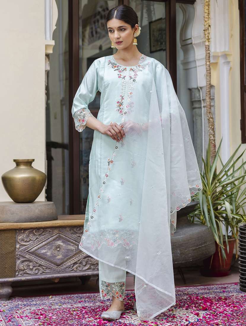 women sea green kurta dupatta set