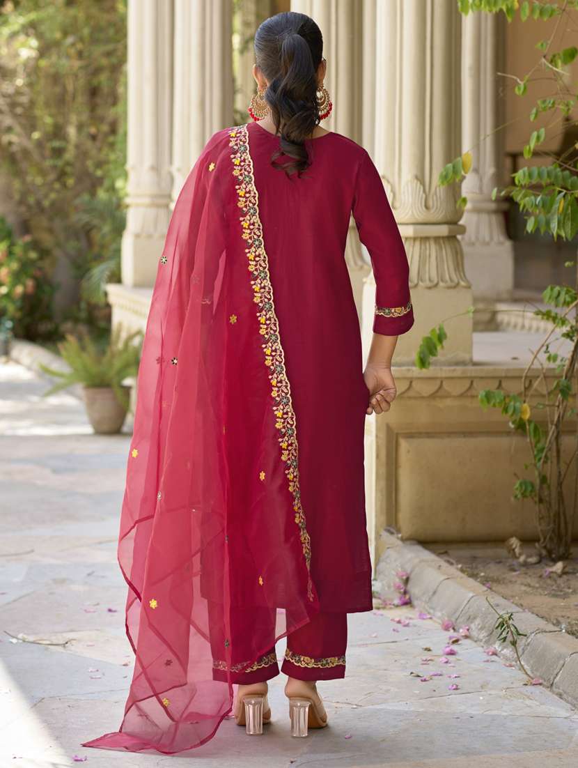 women maroon kurta dupatta set - 21450901 -  Standard Image - 2
