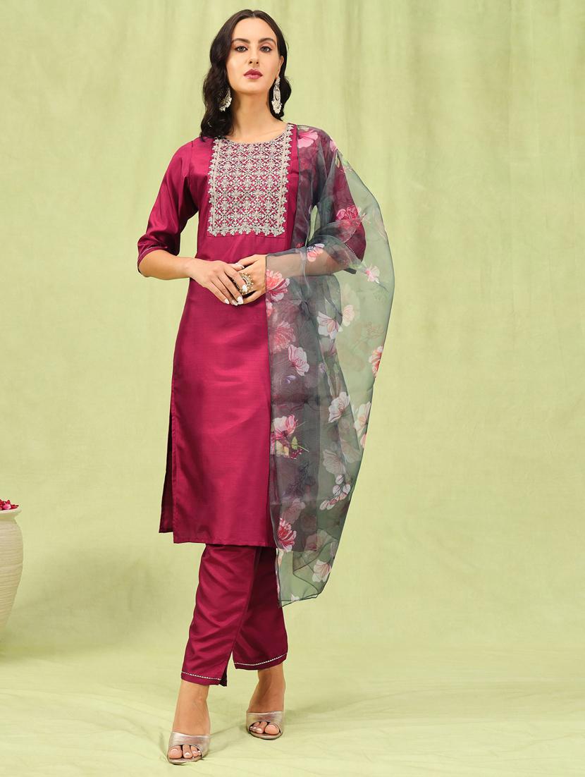 women maroon kurta dupatta set - 21450912 -  Zoom Image - 0