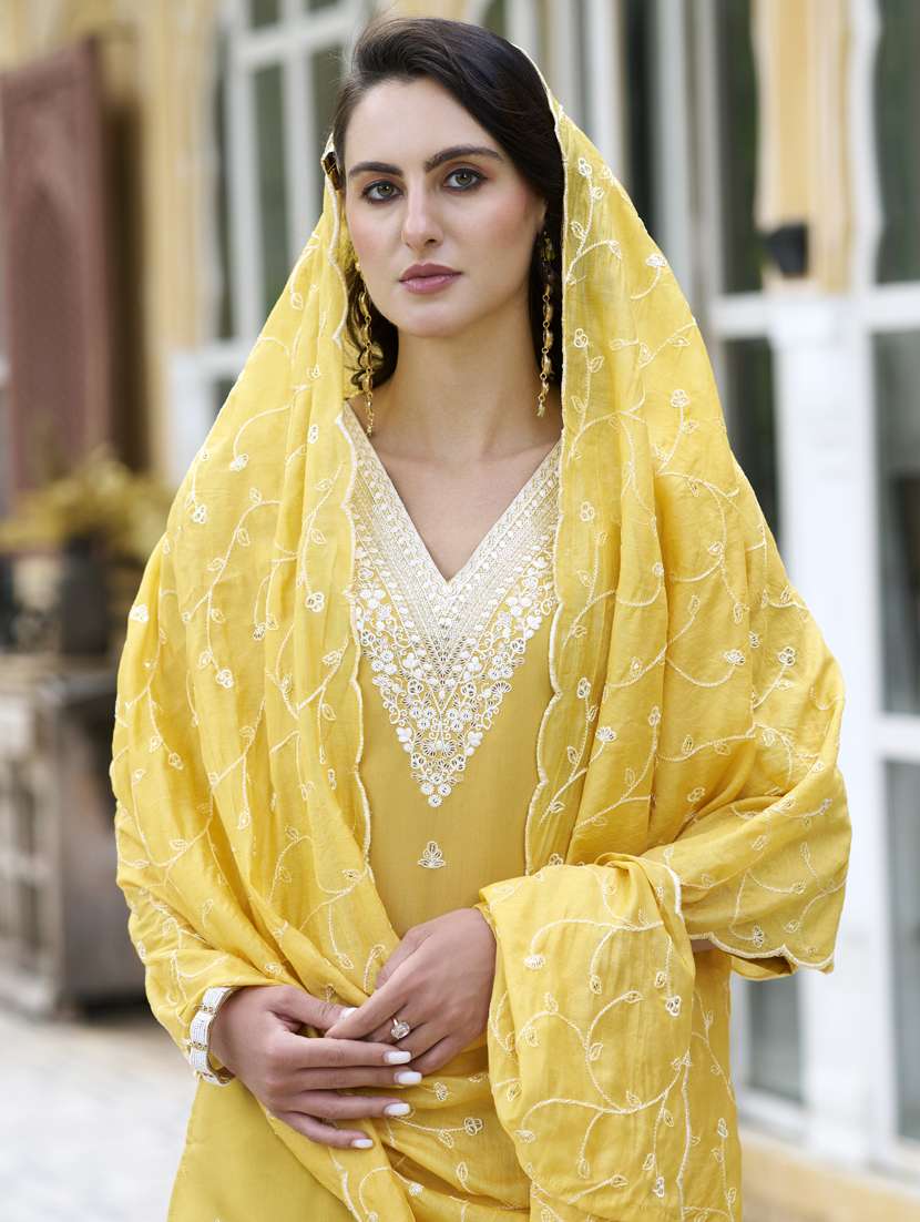 women yellow kurta dupatta set - 21450957 -  Standard Image - 2