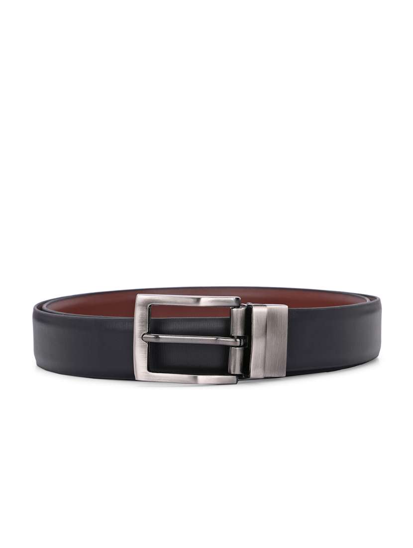 men pin buckle leather bet - 21451104 -  Standard Image - 2