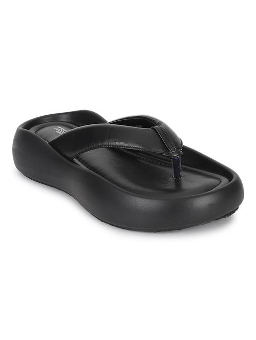 women black sippers - 21451186 -  Standard Image - 0