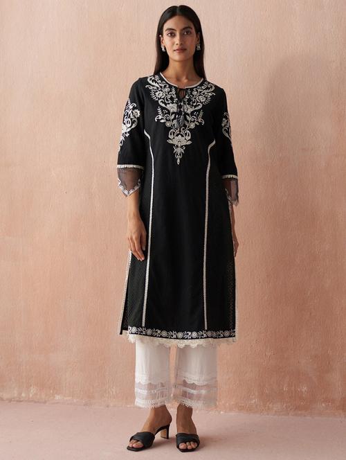 women black cotton straight kurta - 21452172 - Standard Image - 0