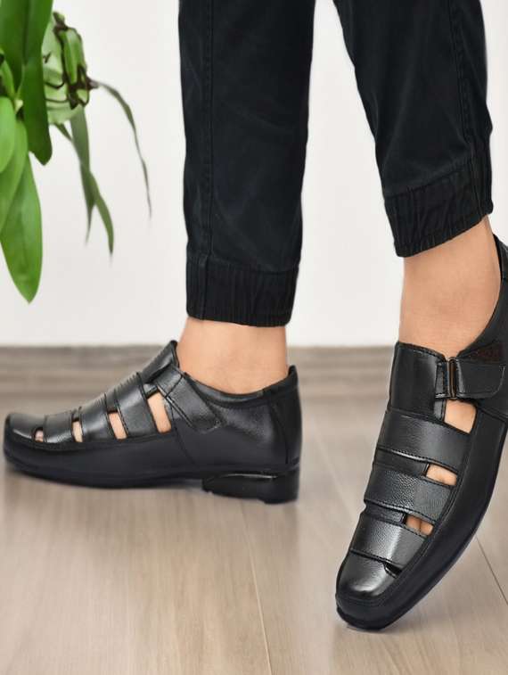 men black strap sandal - 21452378 -  Standard Image - 2