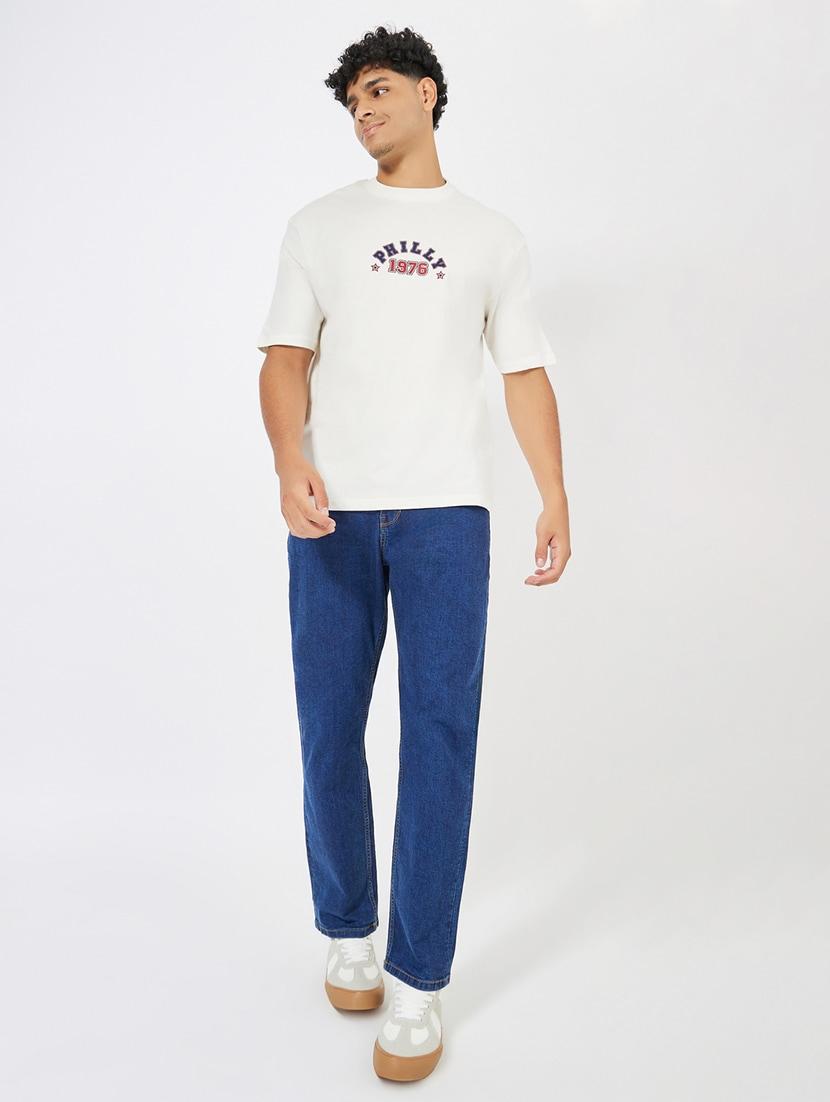 men round neck short sleeve t-shirt - 21456223 - Standard Image - 2
