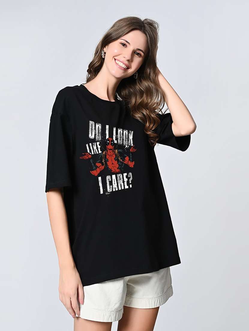 women round neck typographic regular t-shirt