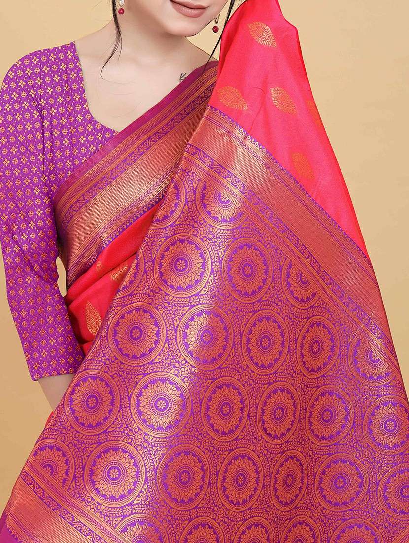 women self design kanjivaram saree - 21458167 - Standard Image - 2