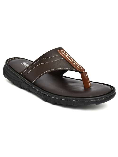 men toe seprator slippers - 21459019 -  Standard Image - 0