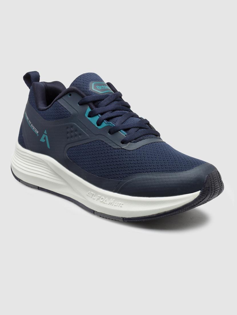 men lace up sports shoes - 21460449 - Standard Image - 2