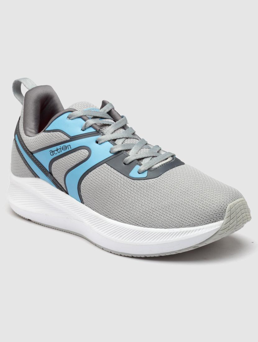 men lace up sports shoes - 21460495 - Standard Image - 2