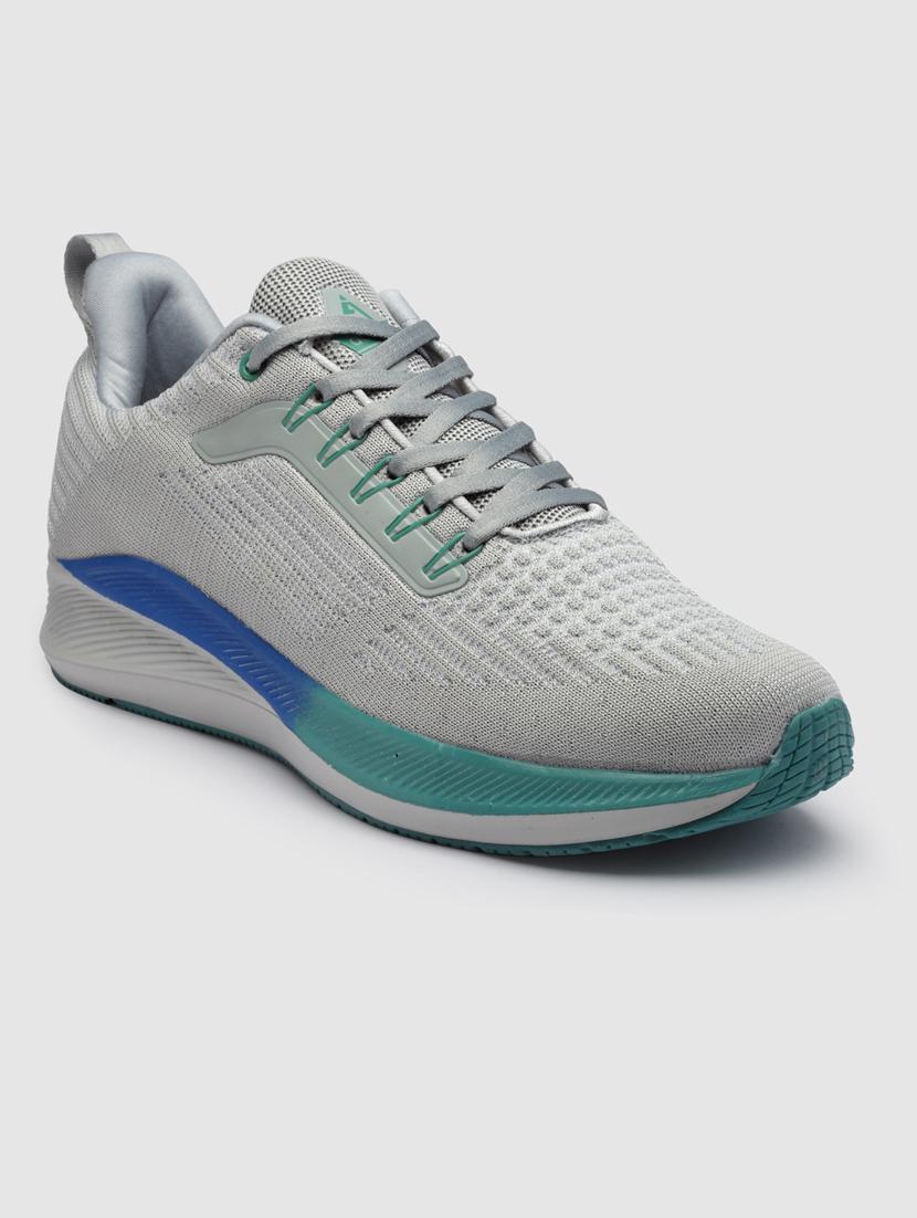men lace up sports shoes - 21460539 - Standard Image - 2