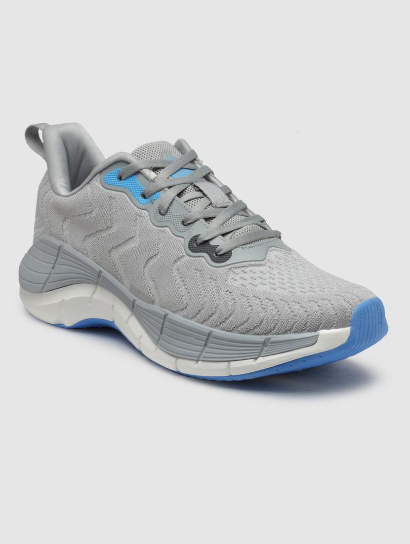 men lace up sports shoes - 21460551 - Standard Image - 2