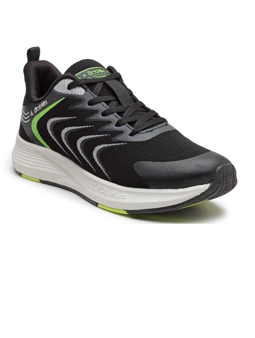 men lace up sports shoes - 21460581 - Standard Image - 2