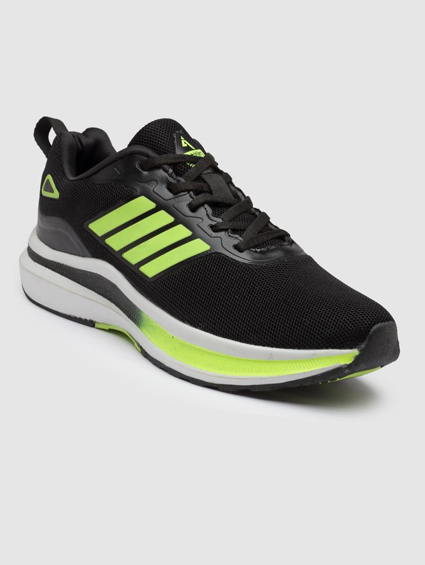 men lace up sports shoes - 21460589 - Standard Image - 2