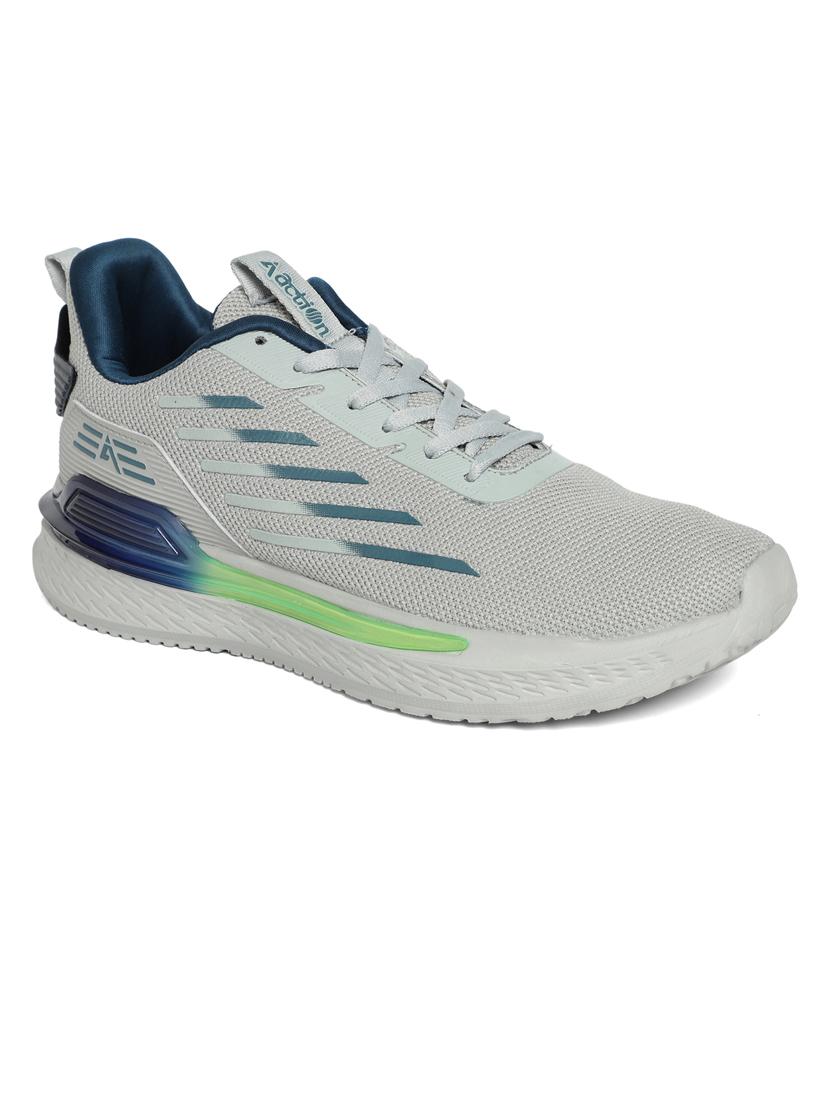 men lace up sports shoes - 21460617 - Standard Image - 2