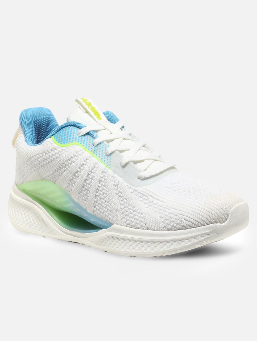 men lace up sports shoes - 21460637 - Standard Image - 2