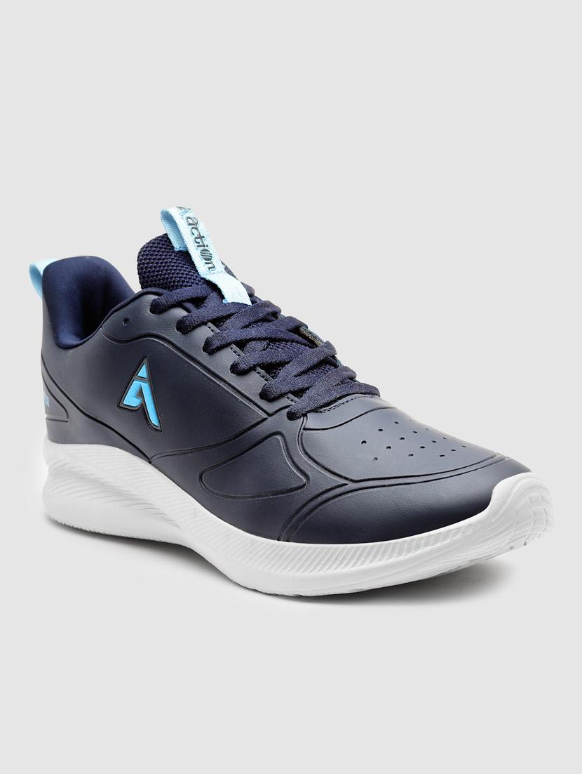 men lace up sports shoes - 21460762 - Standard Image - 2