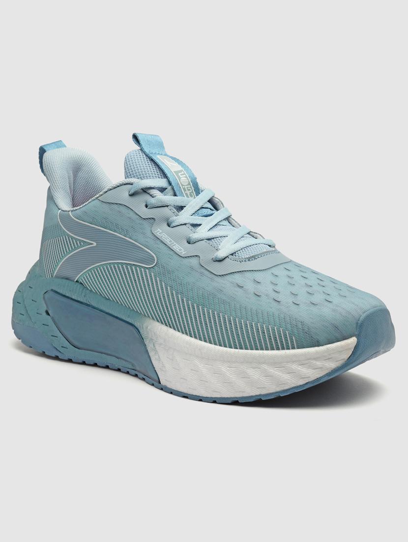 men lace up sports shoes - 21460858 - Standard Image - 2