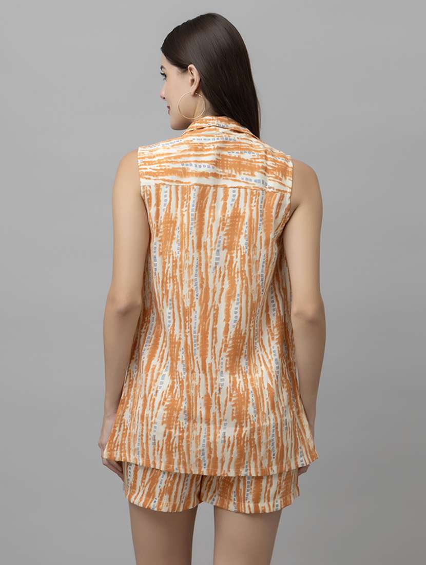 women printed top and shorts co-ord set - 21461040 -  Standard Image - 2