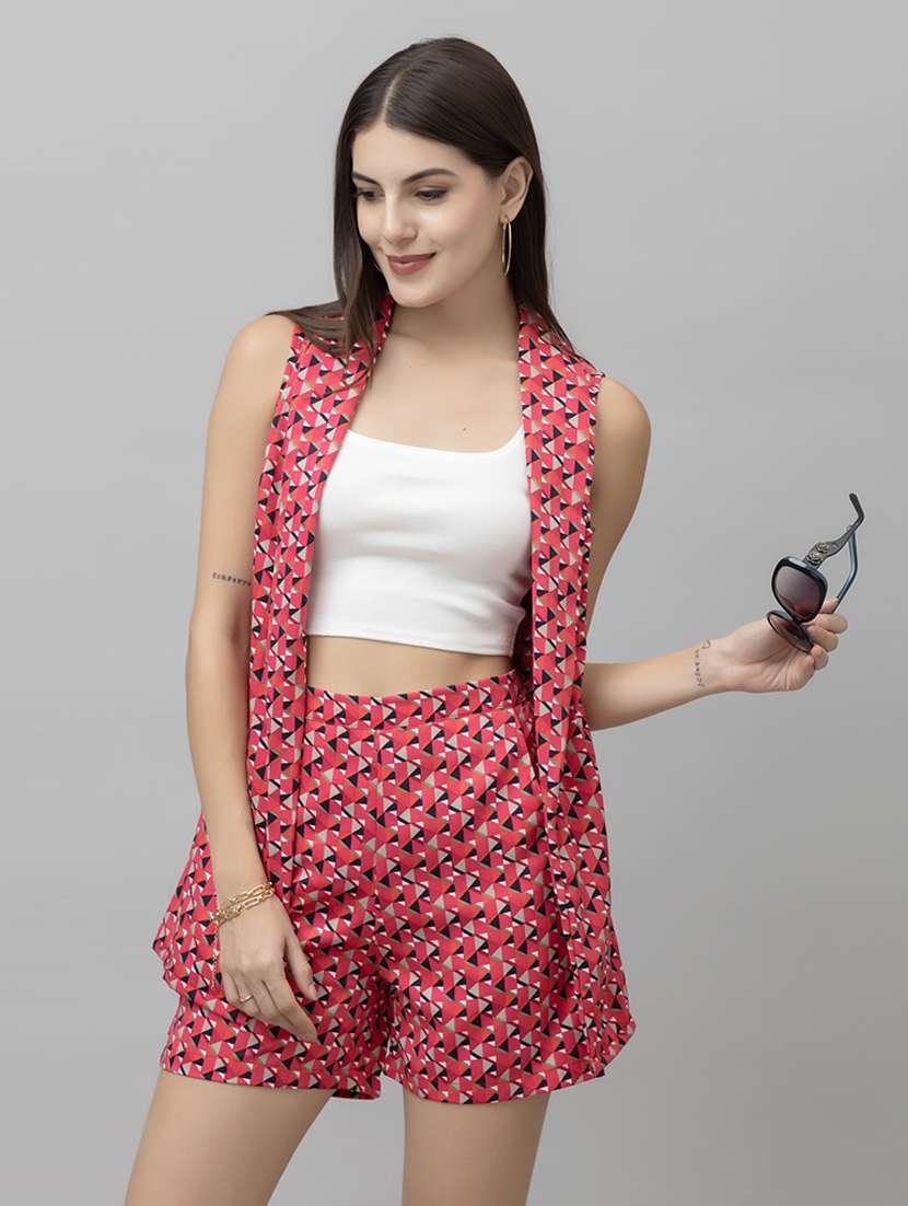 women printed top and shorts co-ord set