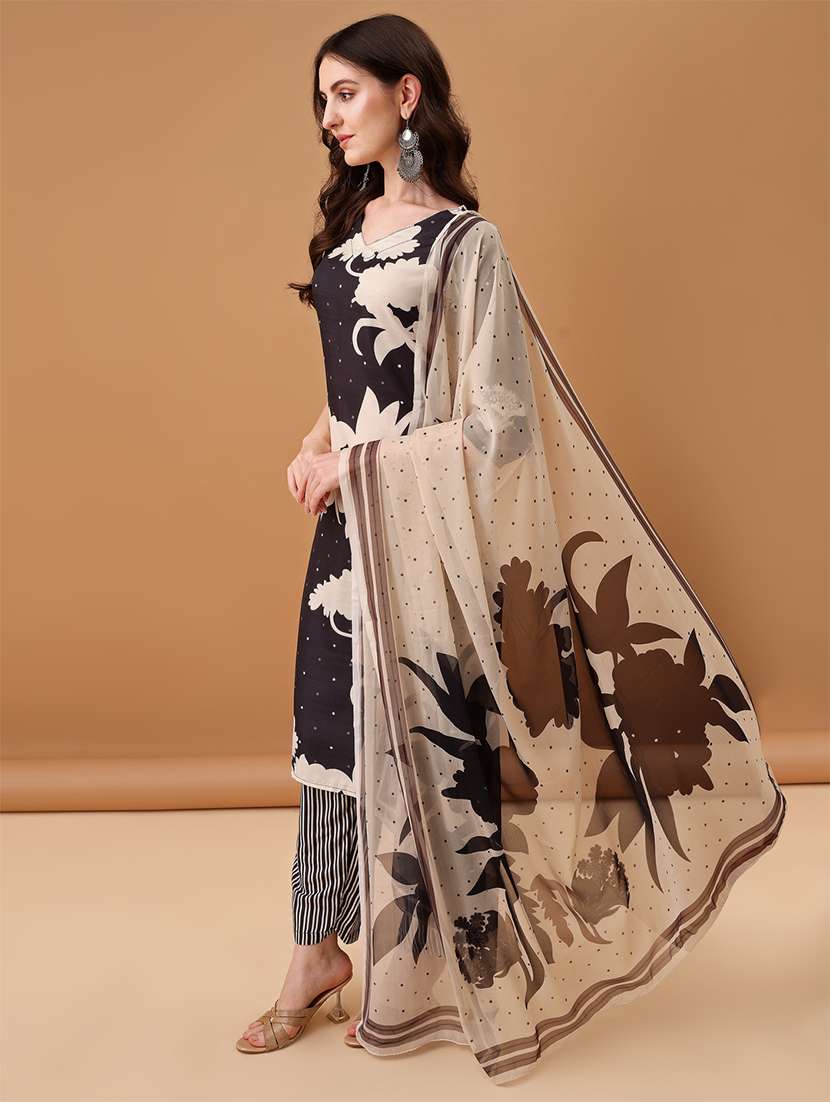 women black kurta pant set with dupatta - 21461310 -  Standard Image - 2