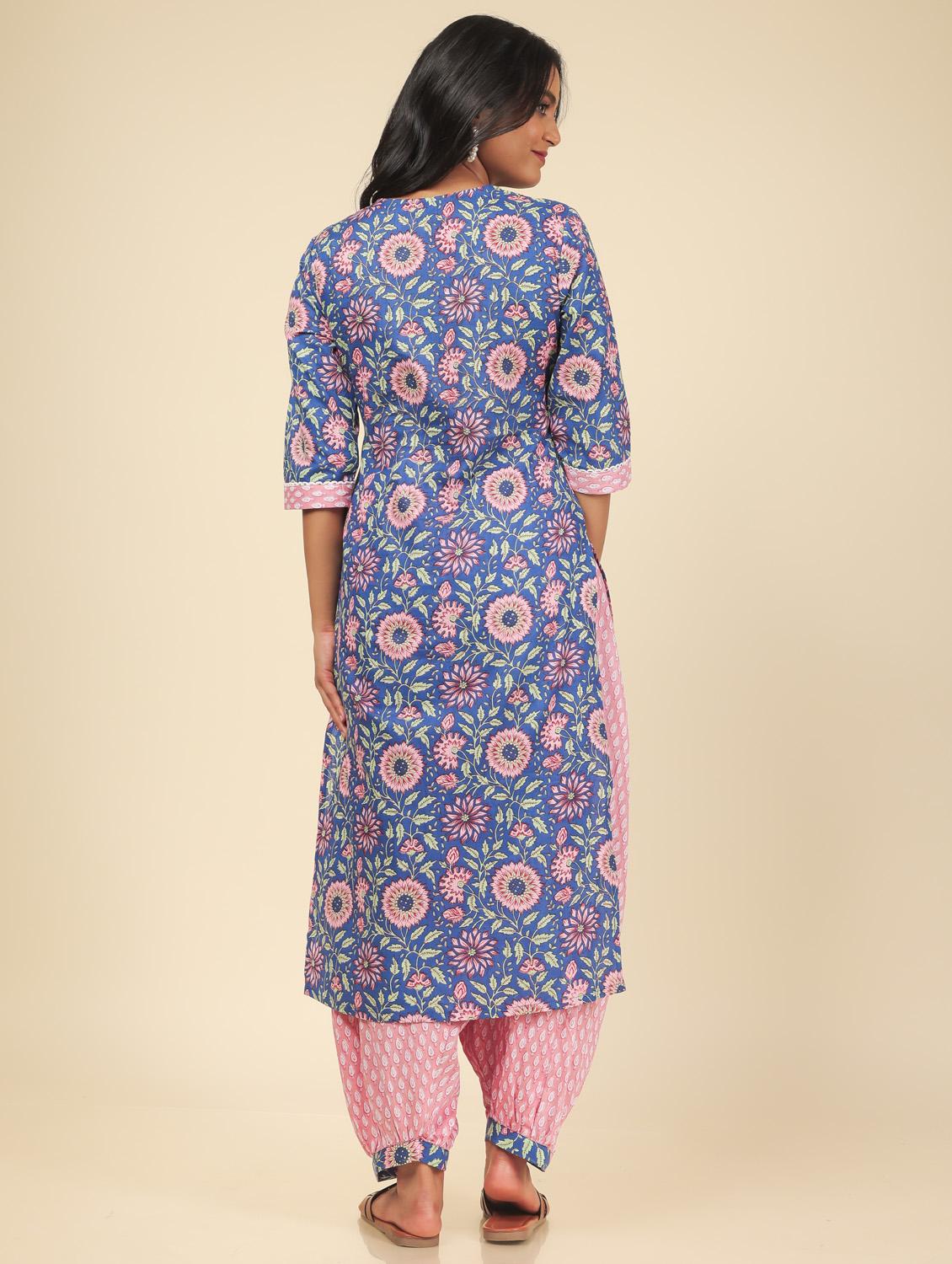 women blue floral printed straight kurta - 21462953 - Standard Image - 2
