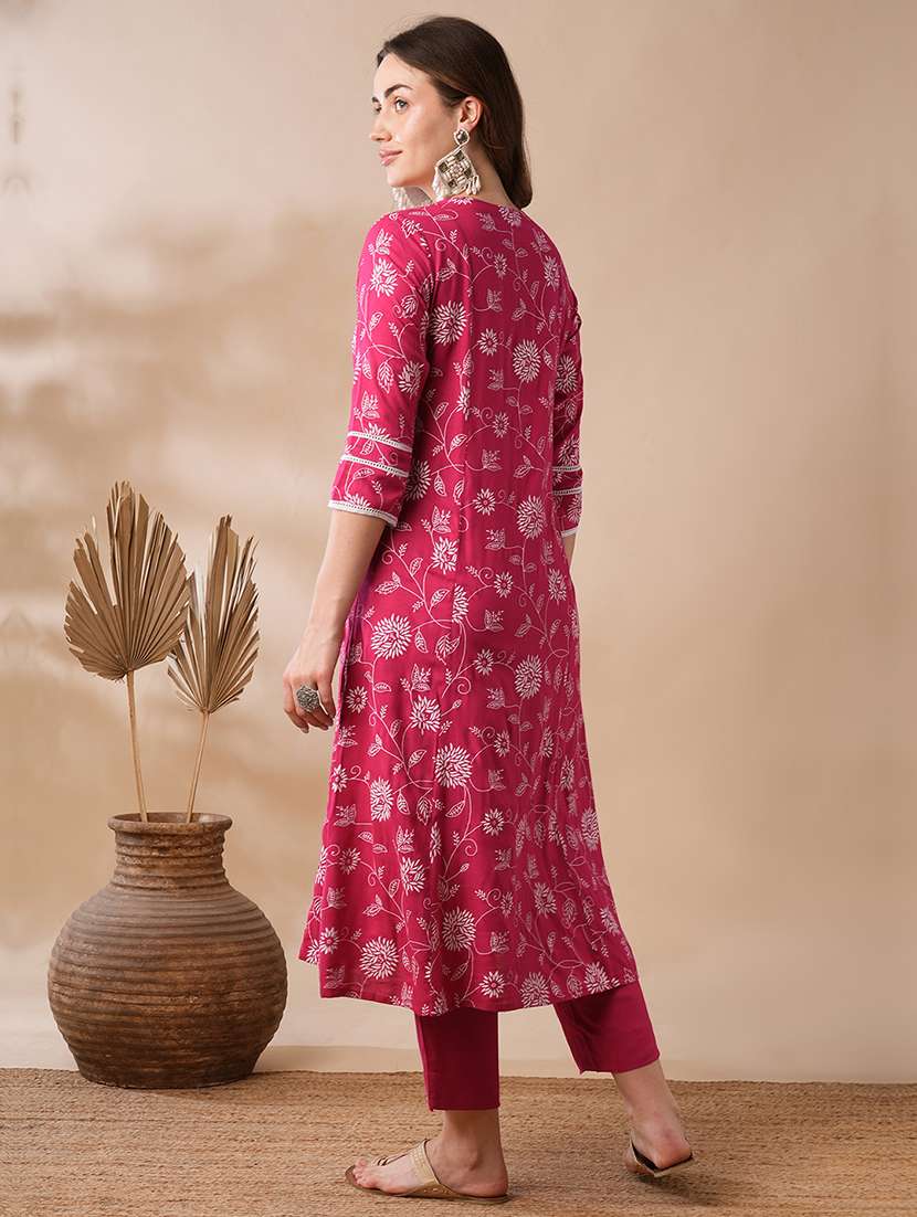 globus women pink floral printed lace inserts panelled a-line workwear kurta & elasticated pants set - 21463090 -  Standard Image - 2