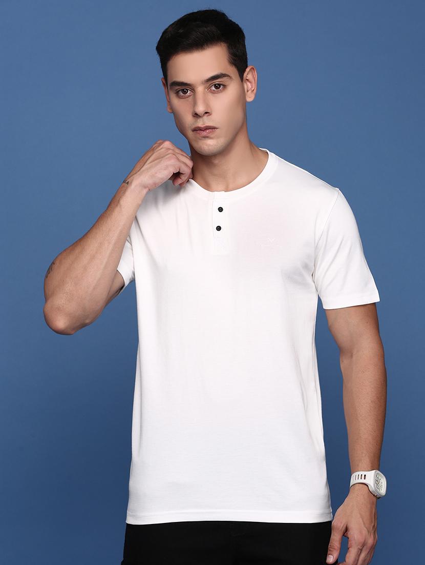 men solid round neck t-shirt - 21463208 -  Zoom Image - 0