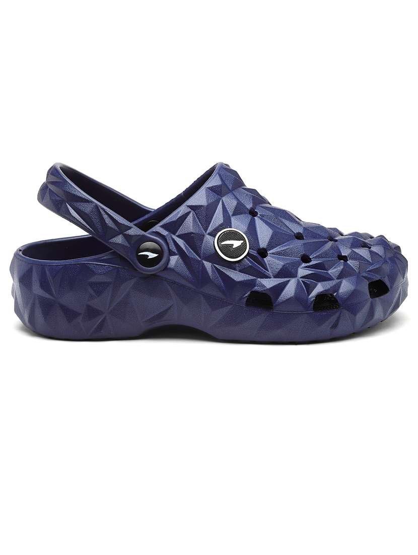 men solid slip on clogs - 21466251 -  Standard Image - 2