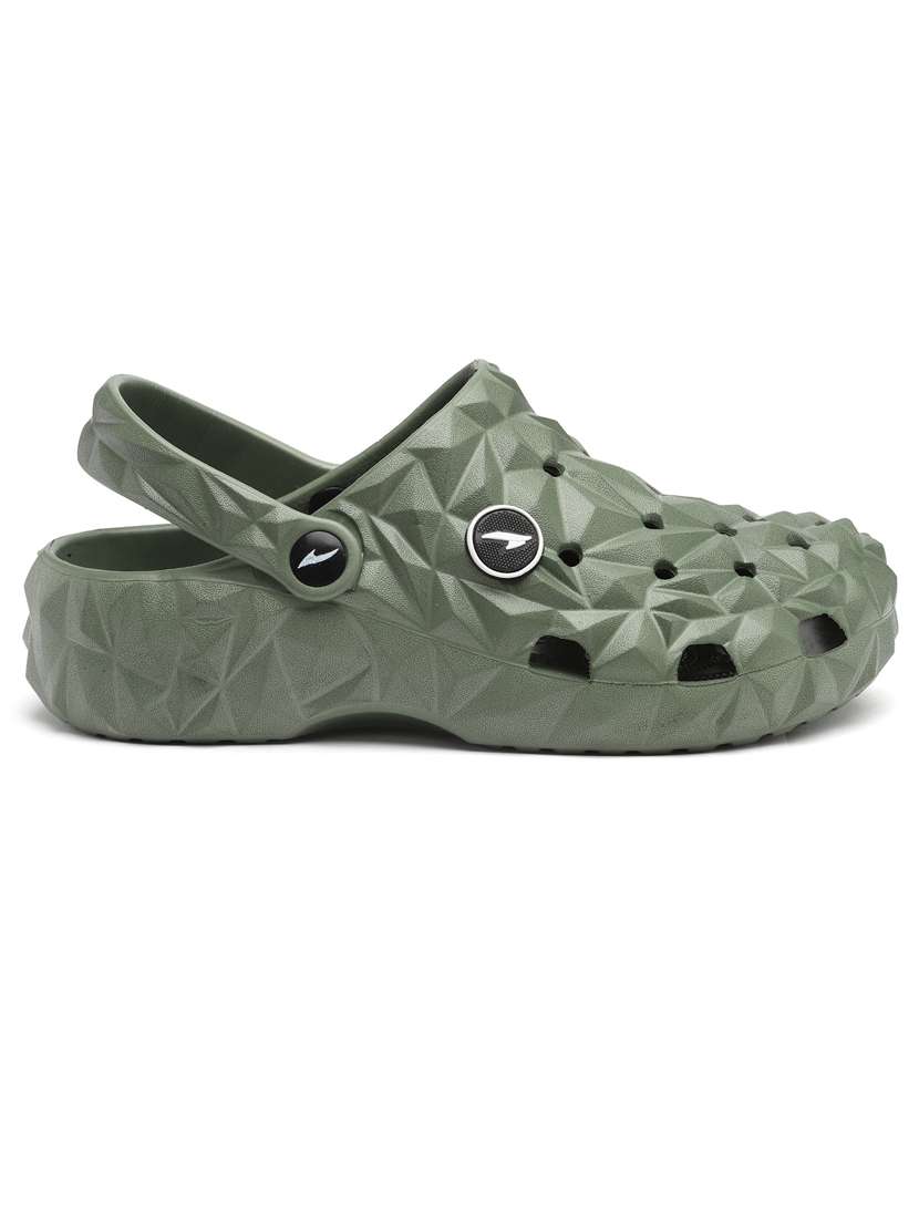 men solid slip on clogs - 21466253 -  Standard Image - 2