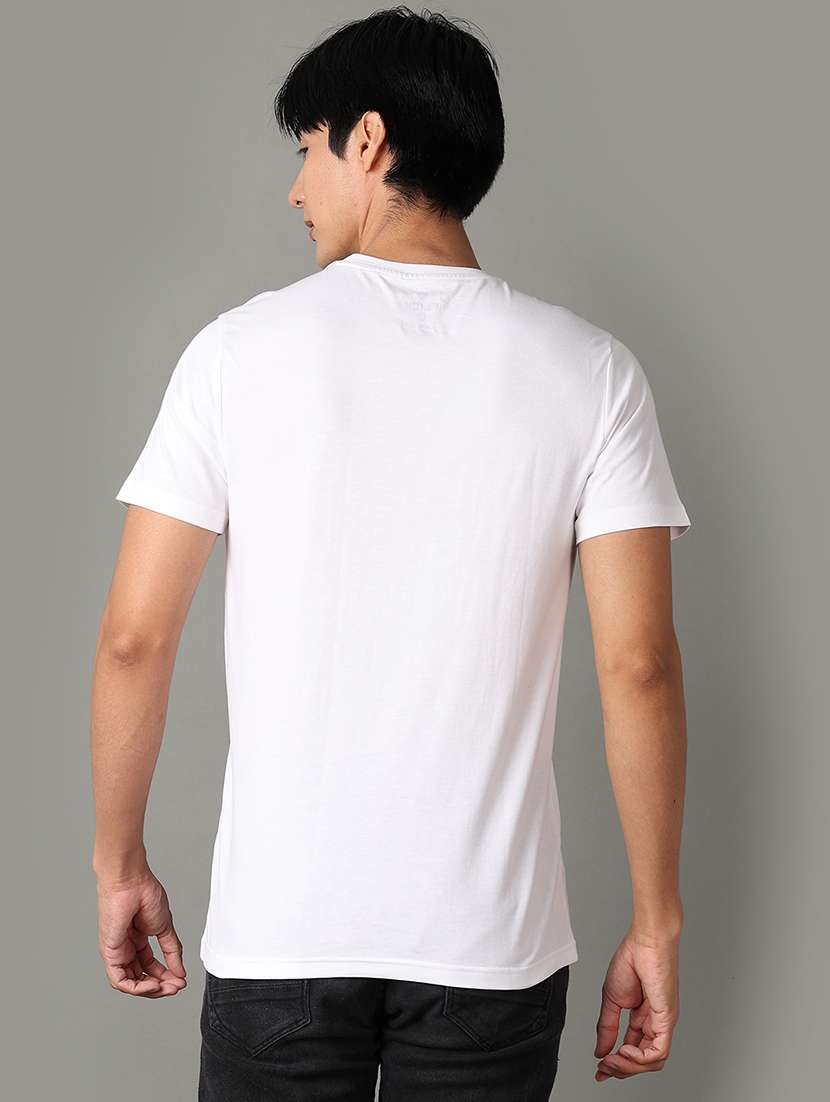 men round neck front print t-shirt - 21467910 -  Standard Image - 2