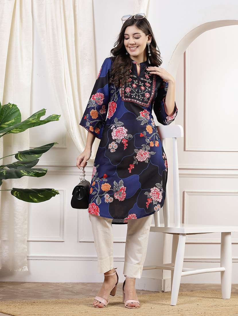 women mandarin neck floral printed straight kurta