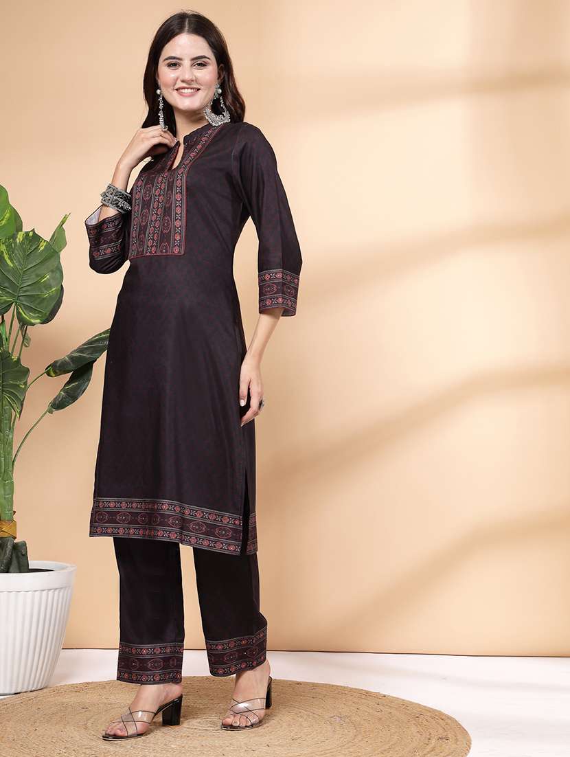 women black mandarin neck kurta pant set  - 21468582 -  Standard Image - 2