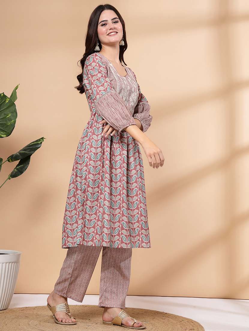 women peach kurta palazzo set  - 21468598 -  Standard Image - 2