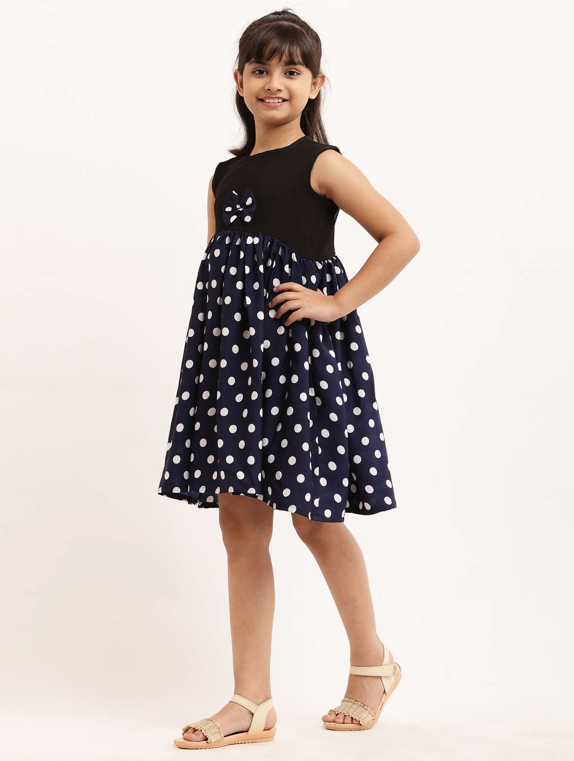 girl printed sleevless crepe frock - 21481076 - Standard Image - 2