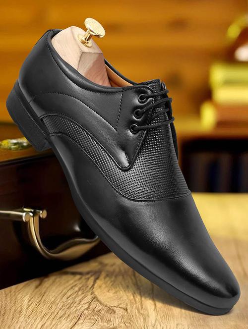 men black lace-up derby shoes - 21482186 -  Standard Image - 0