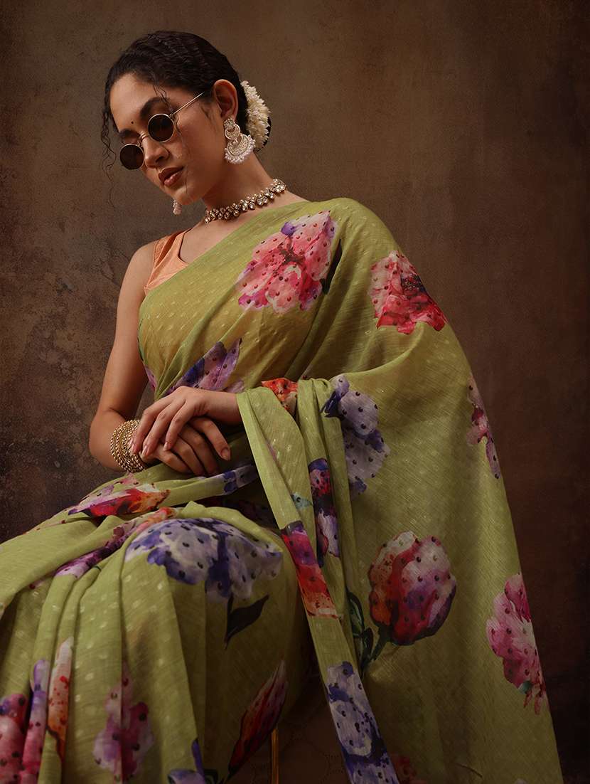 women printed casual saree with blouse  - 21485866 -  Standard Image - 2