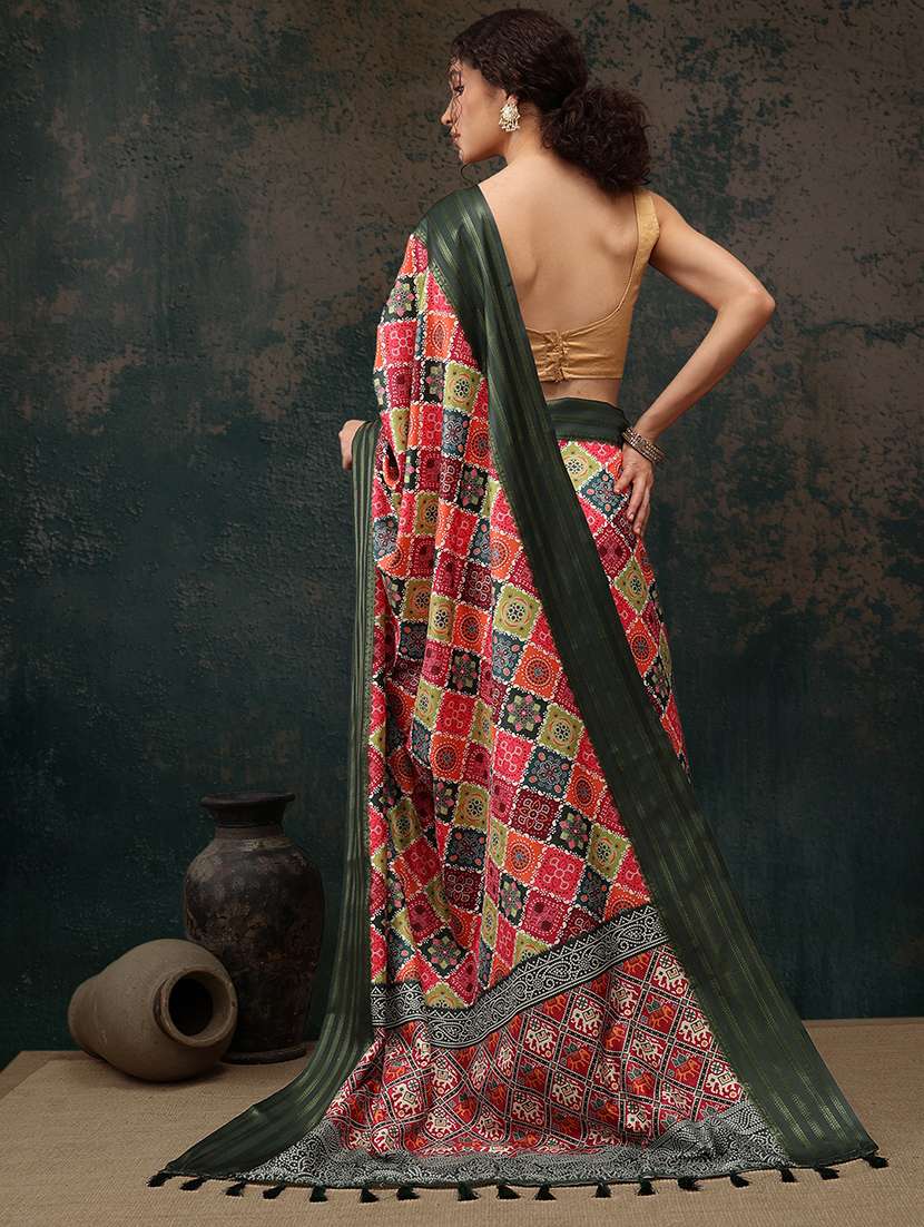 women bandhani printed casual saree with blouse  - 21485906 -  Standard Image - 2