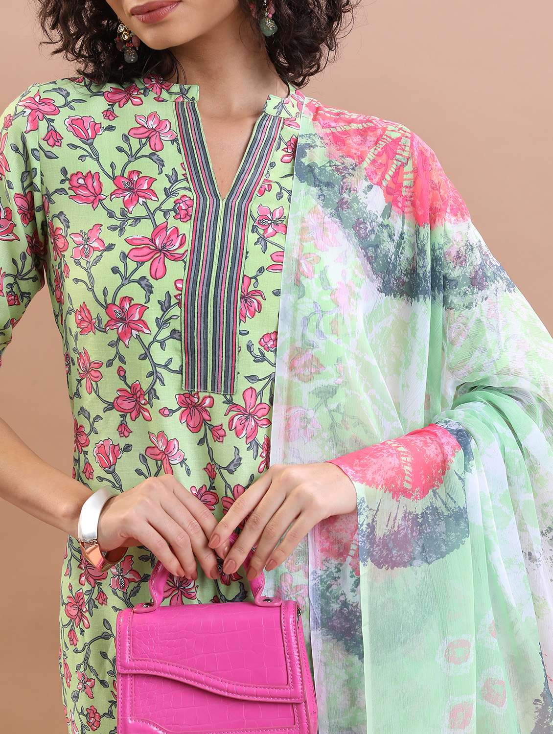 women floral printed kurta pant set with dupatta - 21486466 -  Standard Image - 2