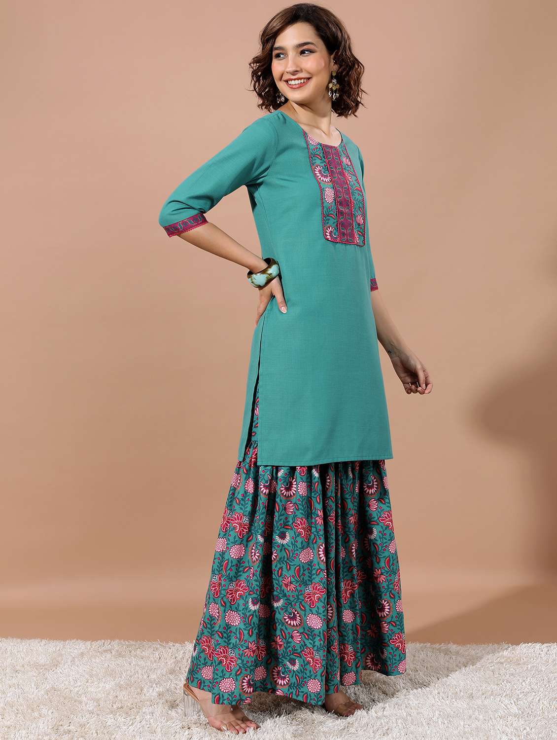 women green kurta sharara set with dupatta - 21486468 -  Standard Image - 2
