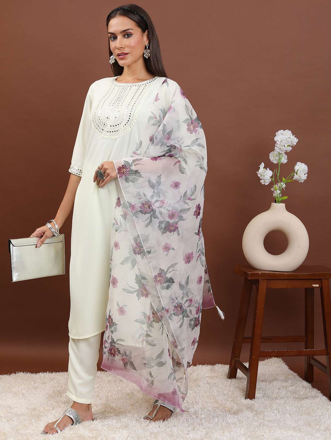 women mirror work kurta pant set with dupatta - 21486475 -  Standard Image - 2