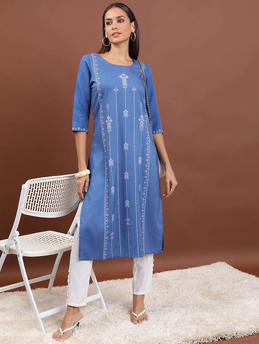 women three quarter sleeve printed a-line kurta - 21486703 -  Zoom Image - 0