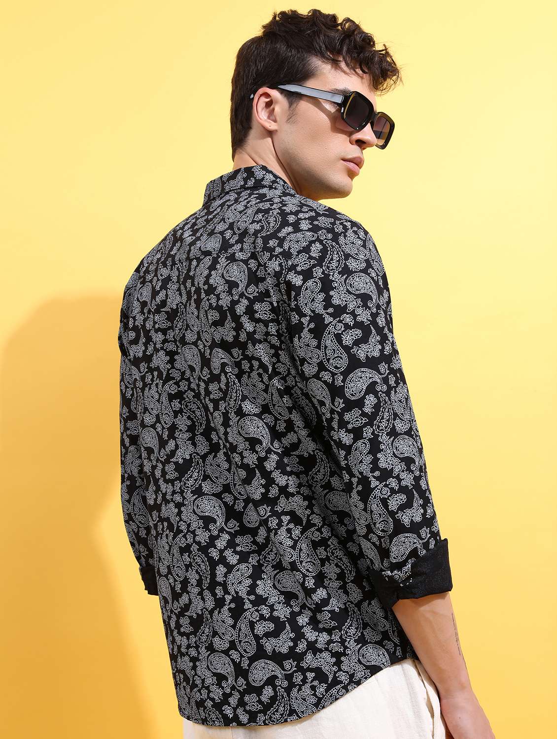 men collared printed casual shirt - 21486825 -  Standard Image - 2