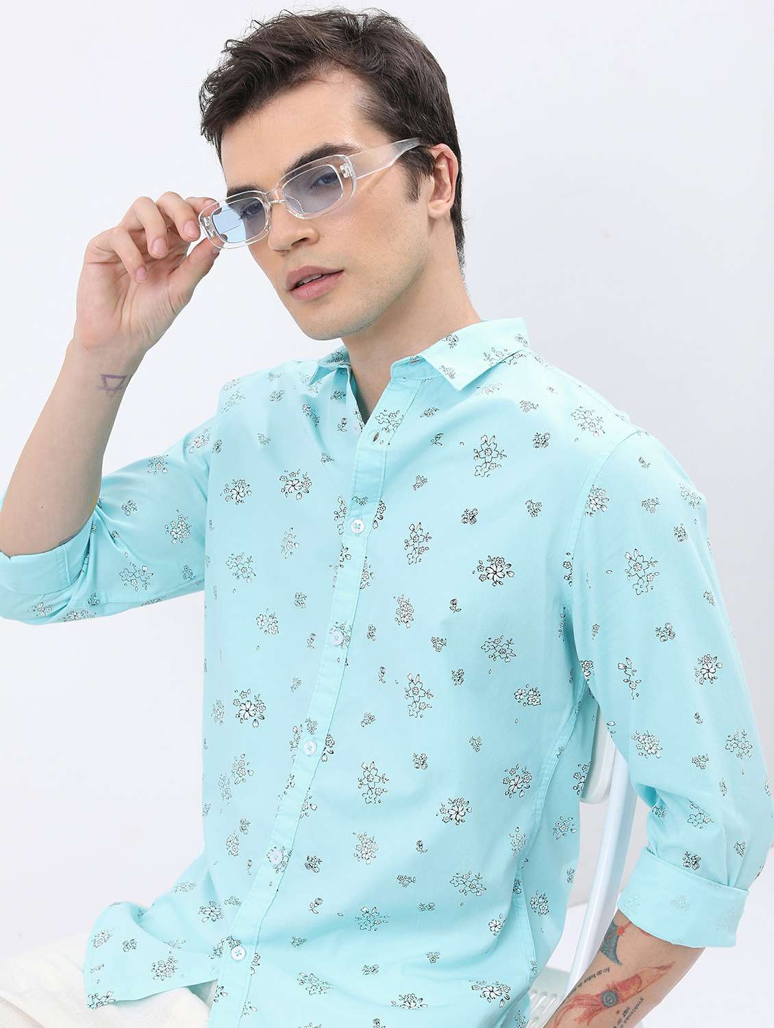 men light bliue collared neck casual shirts - 21486877 -  Standard Image - 2