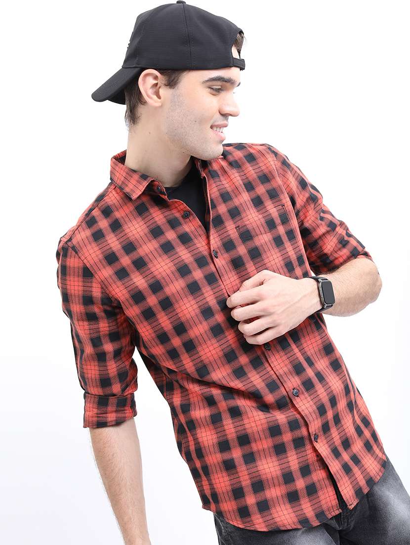 men long sleeved checkered casual shirt - 21486951 -  Standard Image - 2