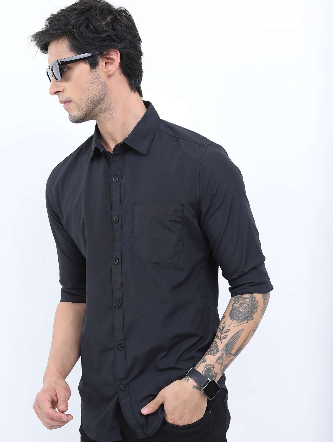 men solid collared casual wear shirt
