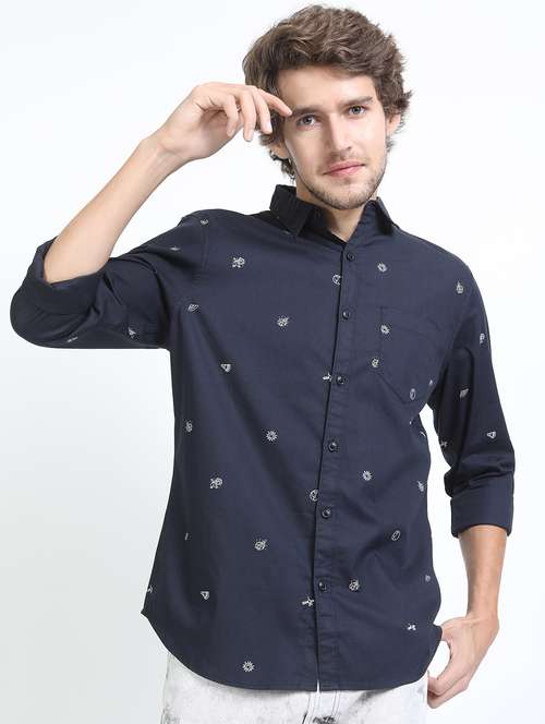men collared long sleeves casual shirt - 21487269 - Standard Image - 0